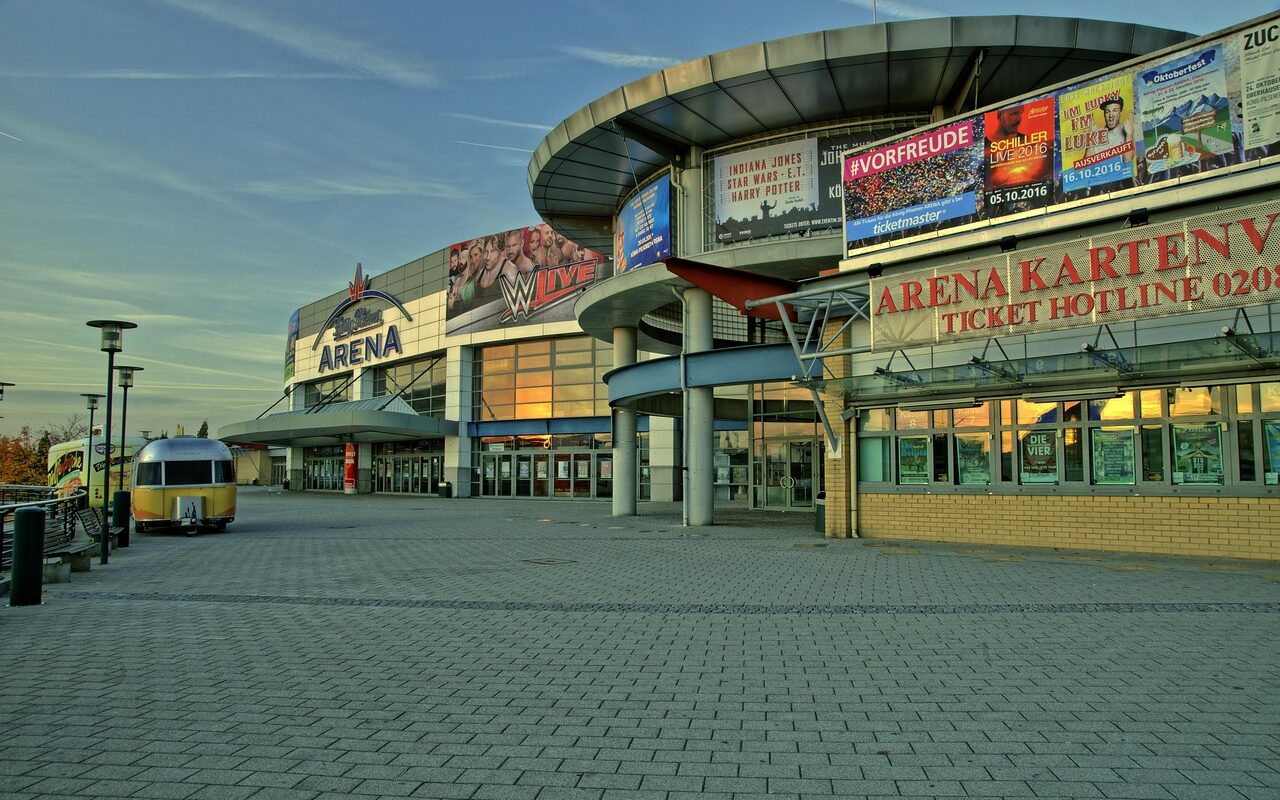 hall 1782733 1280